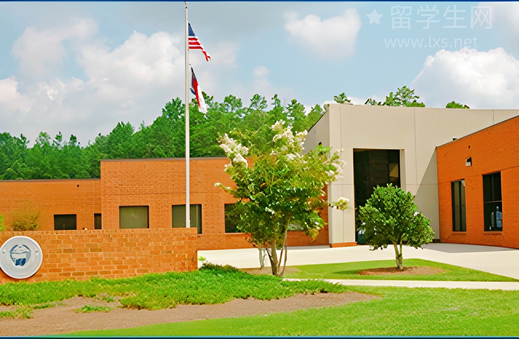 加拿大留学，钱又要涨了！