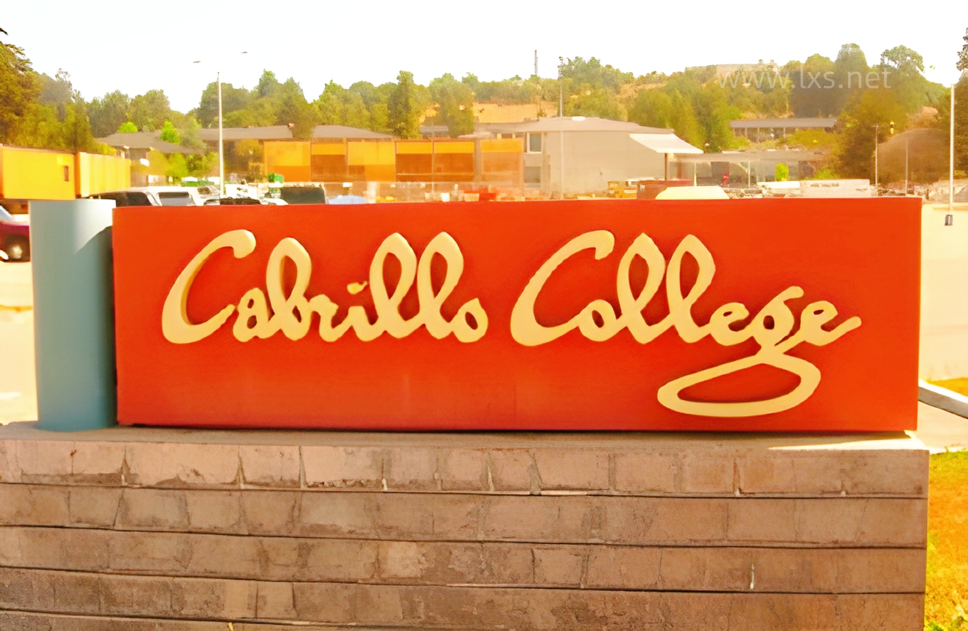 雅思作文高分秘籍：原来大神都在用这张纸！