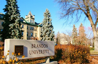 加拿大本科申请，绕开这些坑稳进名校