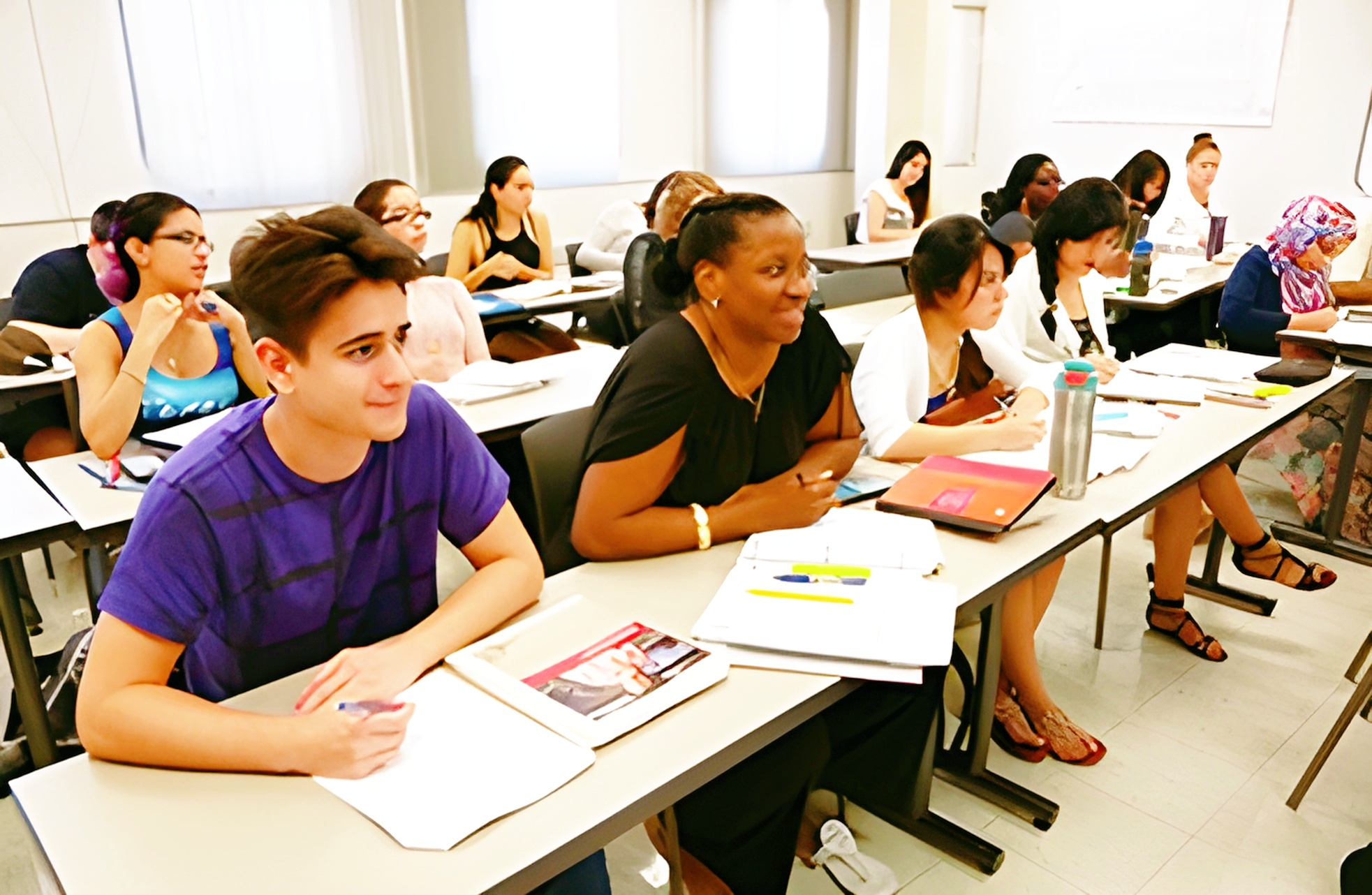 陈雅思温泉照，好身材藏不住了