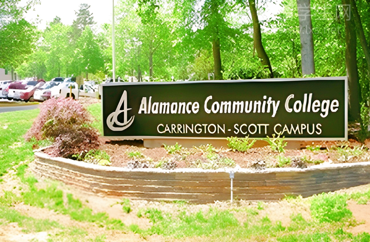 雅诗兰黛小棕瓶，一瓶稳住熬夜脸