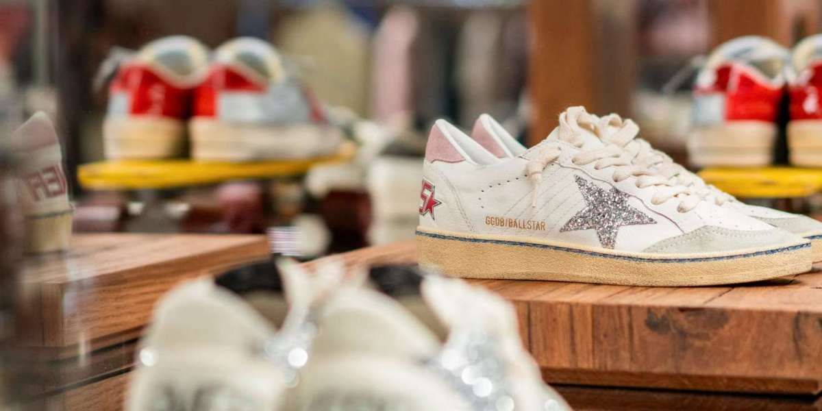 Golden Goose Purestar Sneakers mystic ability to foresee
