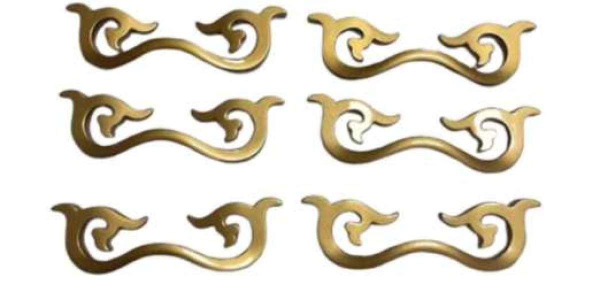 Wardrobe door metal handle Decorative lines: The finishing touch to enhance the texture of the space