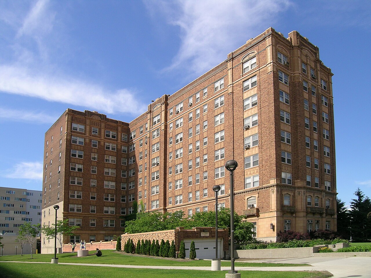 ChatsworthApartments