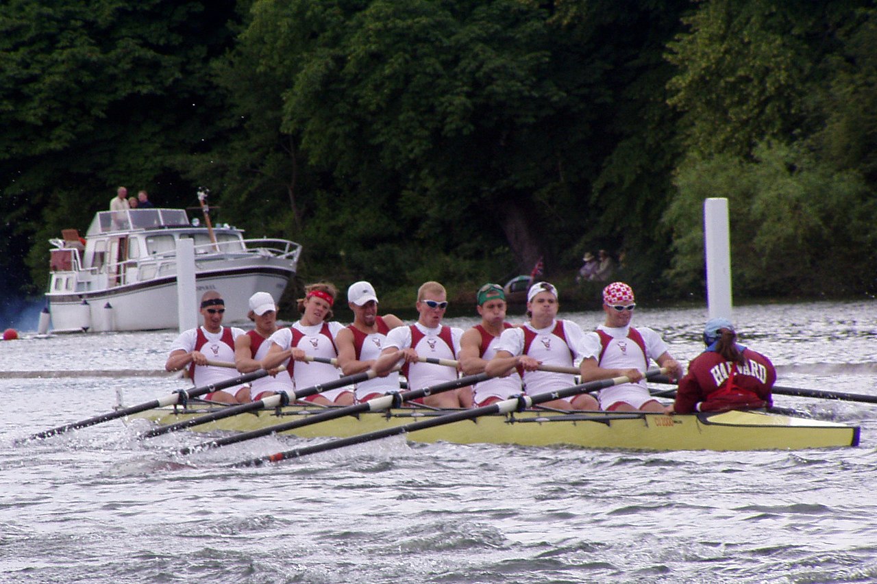 Harvard Rowing Crew at Henley 2004 -2