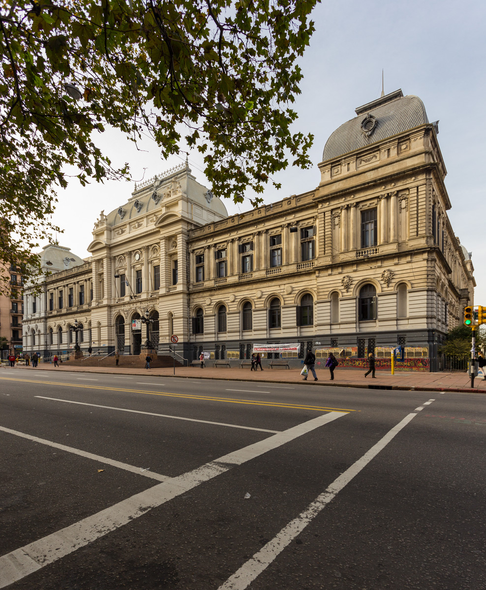 Facultad de Derecho, Montevideo 03