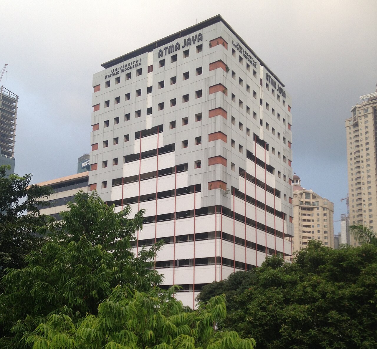 Atma jaya