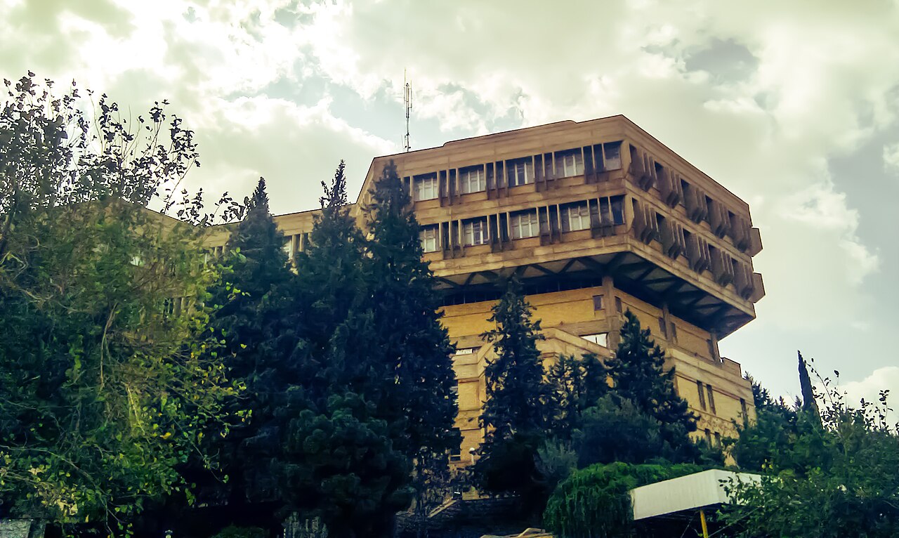 AhuR-markazi (2)