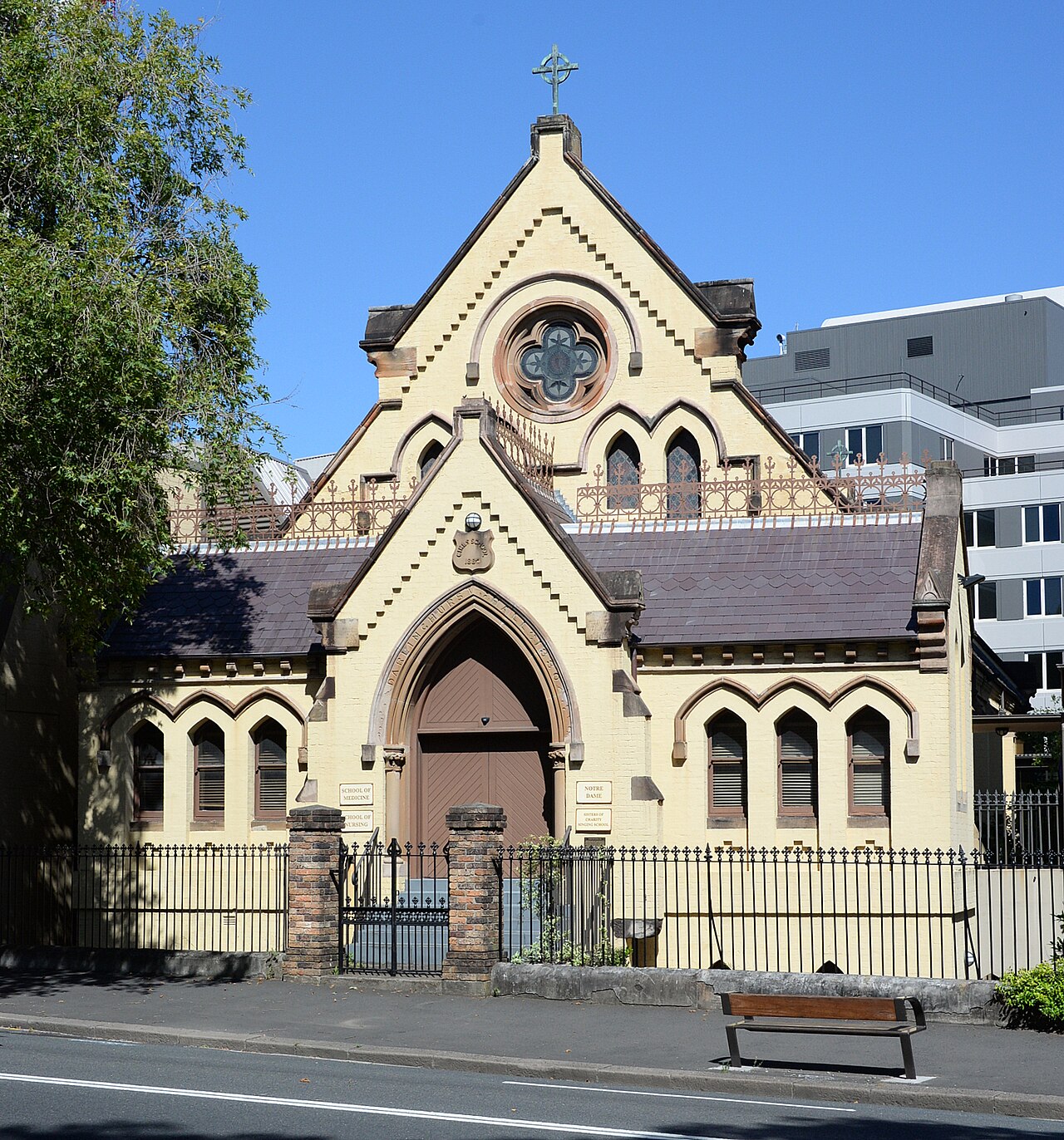 (1)Sacred Heart School 001