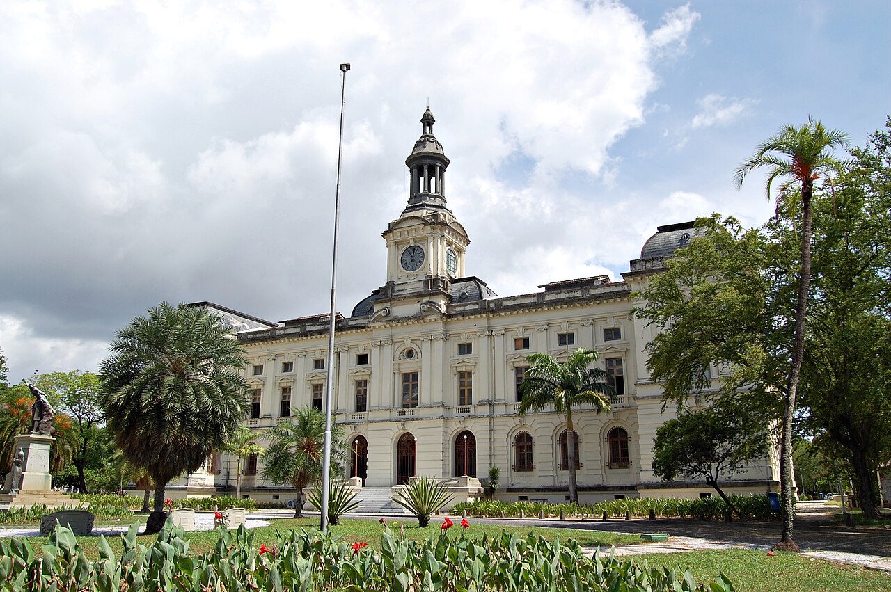 Faculdade de Direito da Universidade Federal de Pernambuco 11