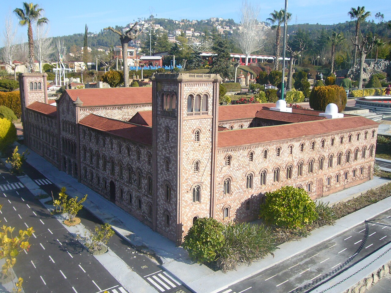 巴塞罗那大学