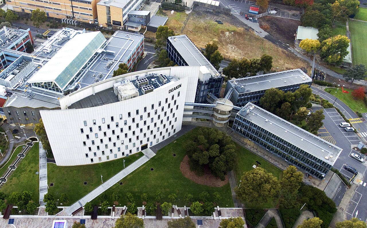 Aerial photo of Deakin University's Building C