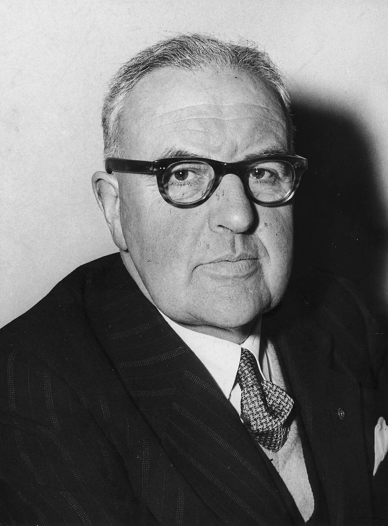 Blair Tennent, 1954