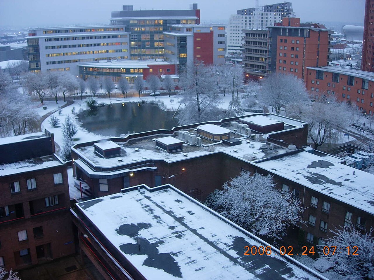 阿斯頓大學