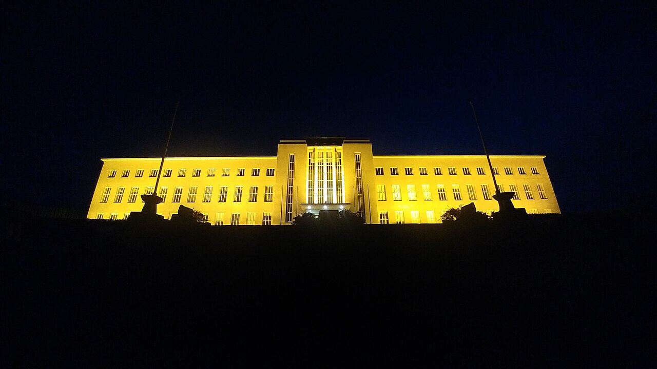 201708 University of Iceland main building at midnight