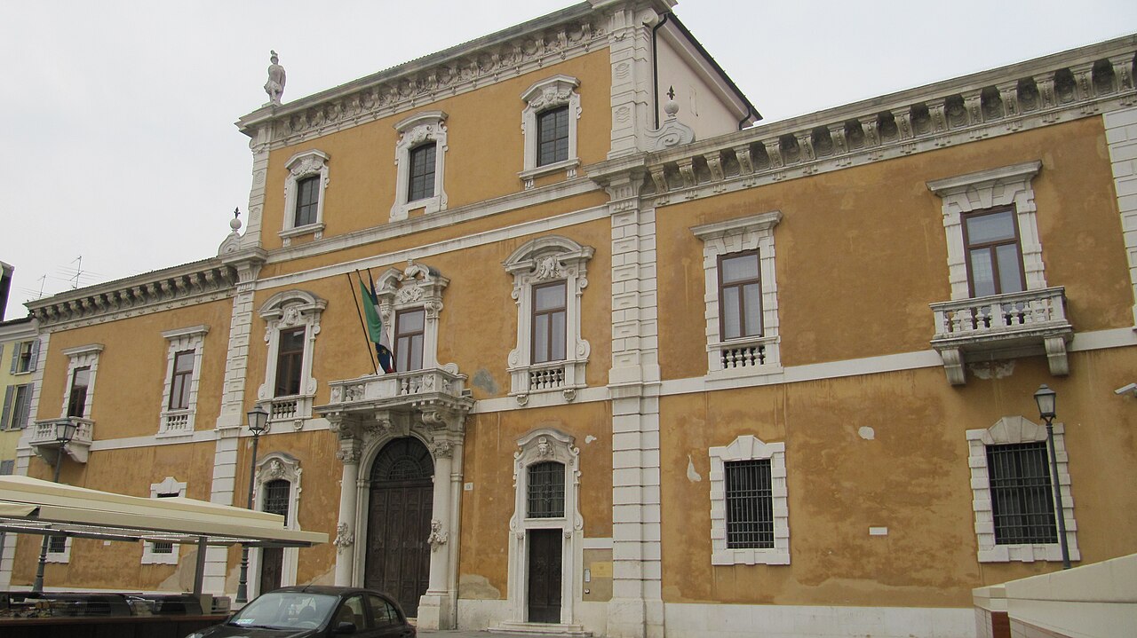 Palazzo Martinengo Palatini (Brescia) fronte