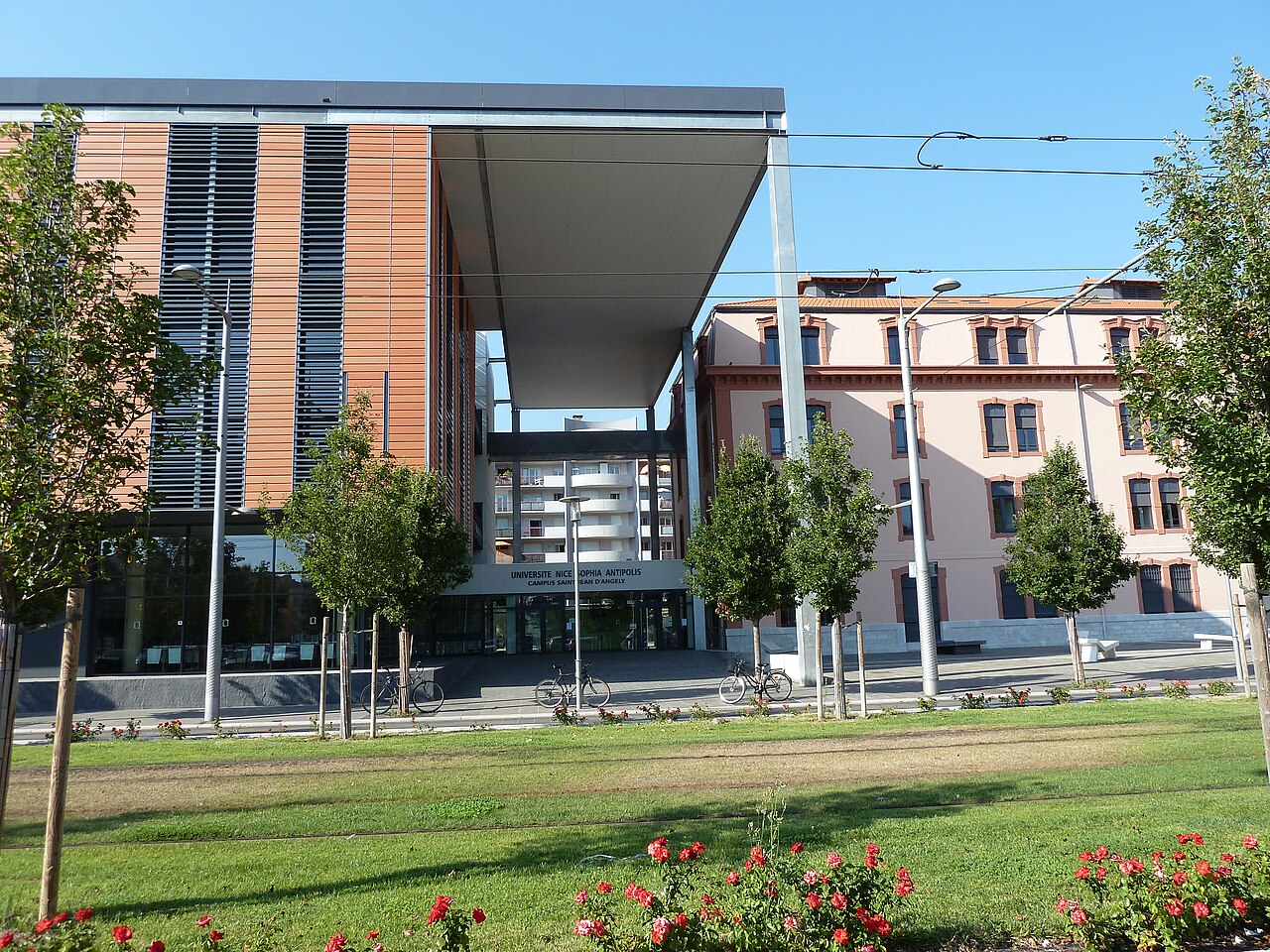 Université Nice Sophia Antipolis - Campus Saint-Jean d'Angély P1000690