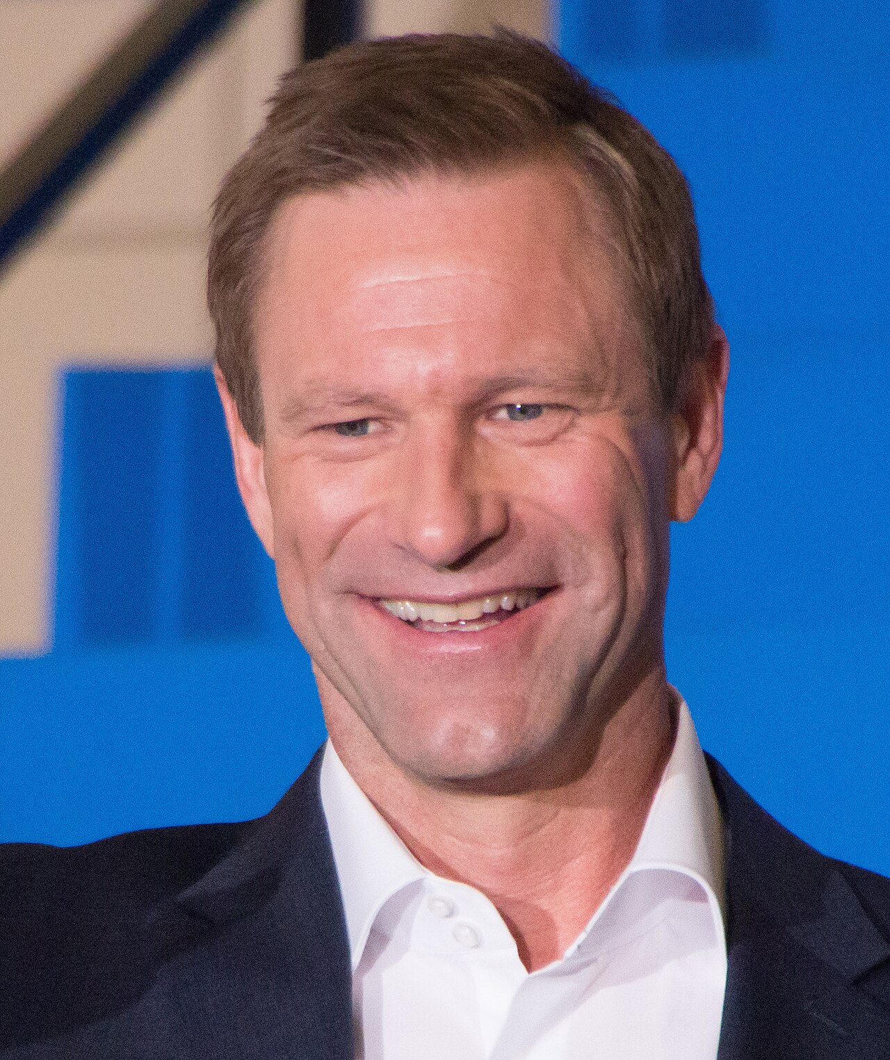 Aaron Eckhart (29830286295) (May2021 crop)