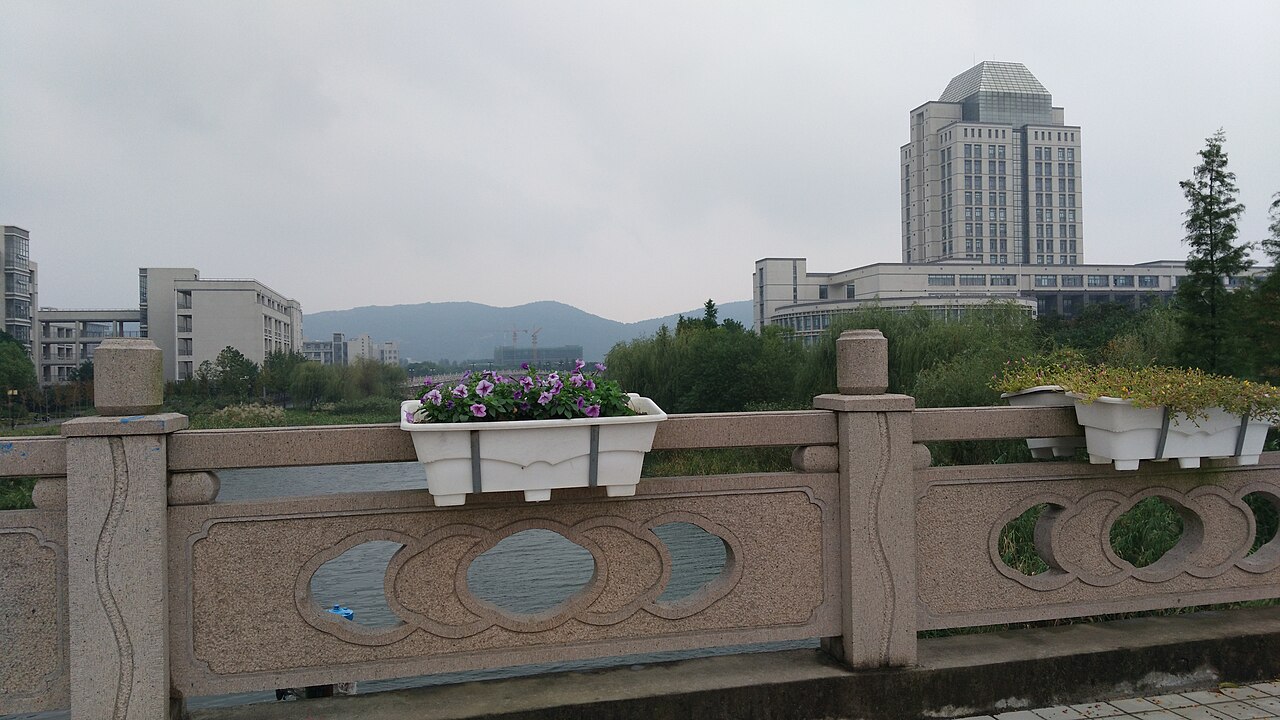 20151001--1058 in Jiangnan Univ.