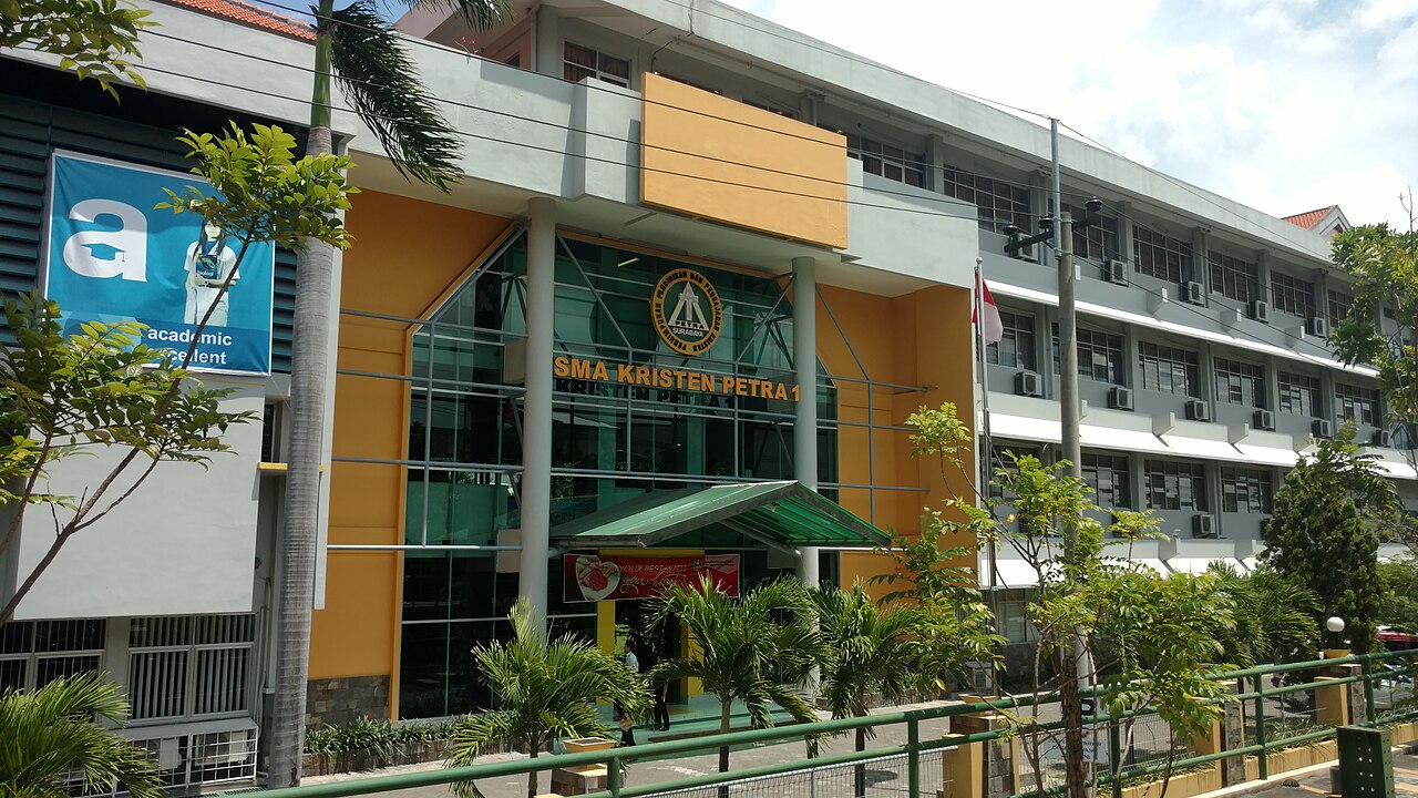Petra Christian University