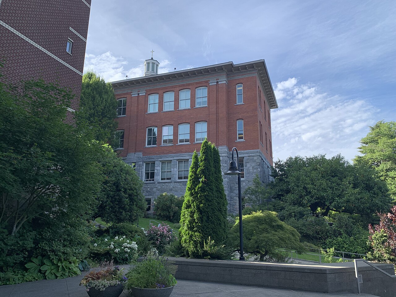 Garrand Building, Seattle University, July 2023