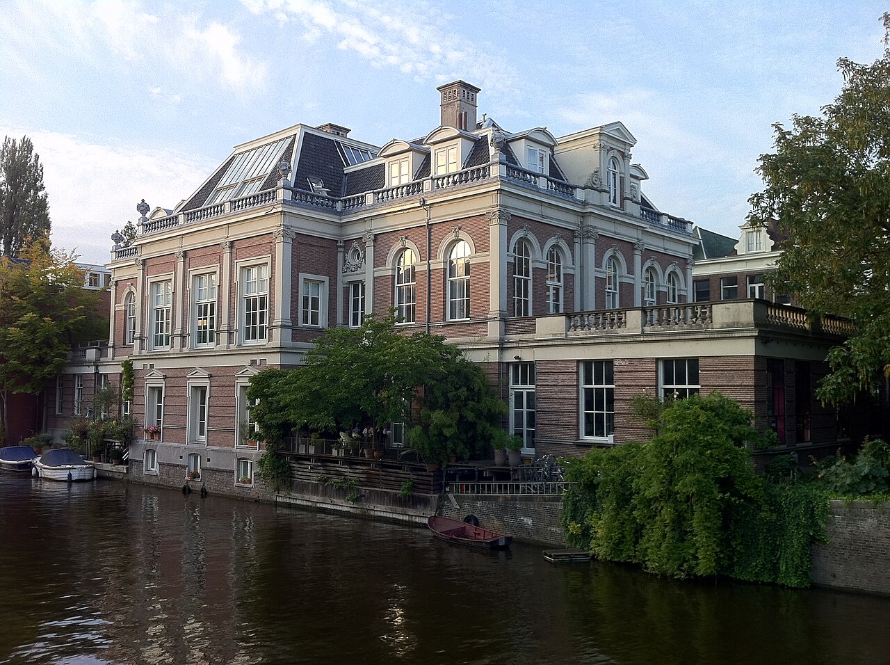 Amsterdam - Lab UvA Plantage Muidergracht