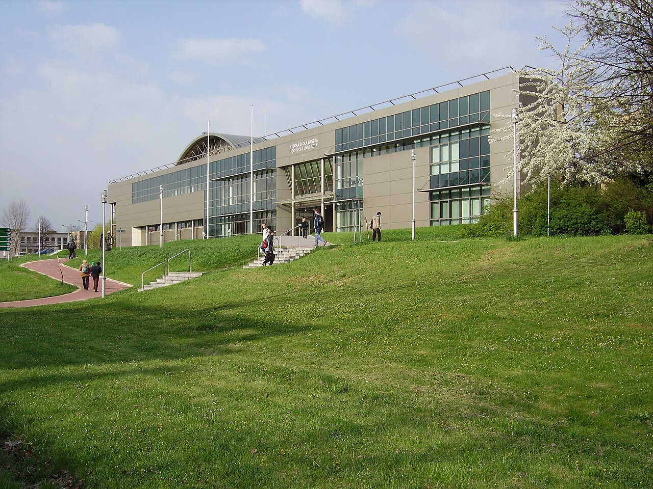 TUO 01